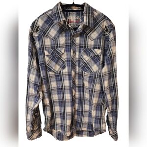 Wrangler Rock 47 Shirt Snaps and  Embroidered Size Med